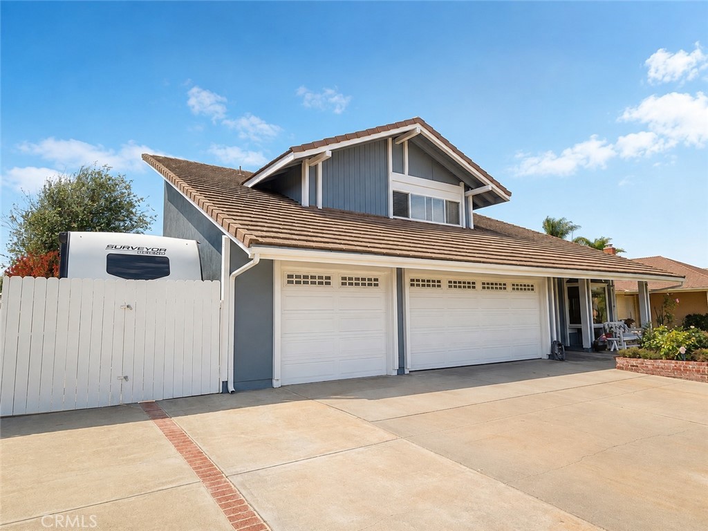 Gated RV Parking - 17661 Falkirk, Huntington Beach CA 92649 - photo 31
