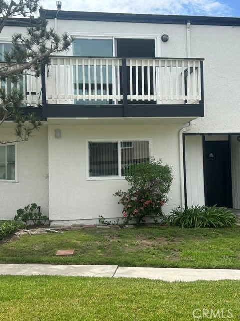 #102 Balcony home - 17692 Cameron Lane 102, Huntington Beach CA 92647 - photo 1