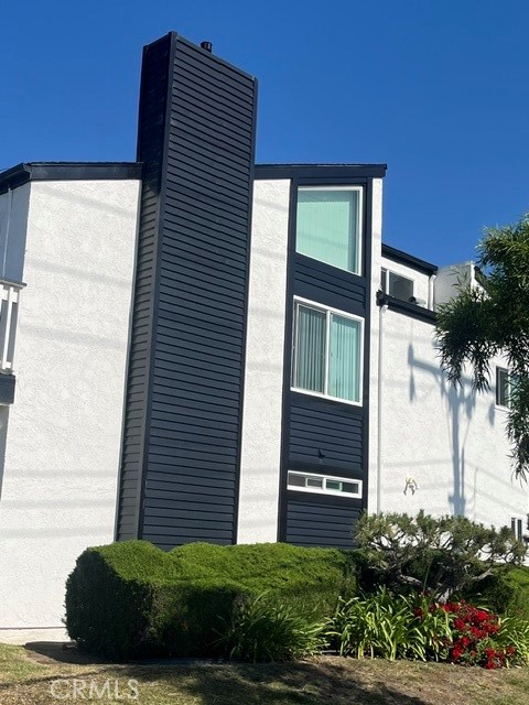 17692 Cameron Lane 110, Huntington Beach CA 92647 - photo 1