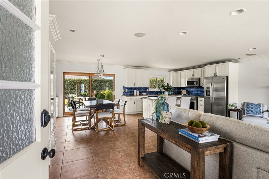Welcome Home - 17751 Lewis, Huntington Beach CA 92647 - photo 5