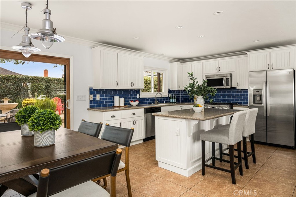 Kitchen with Bar Seating - 17751 Lewis, Huntington Beach CA 92647 - photo 20