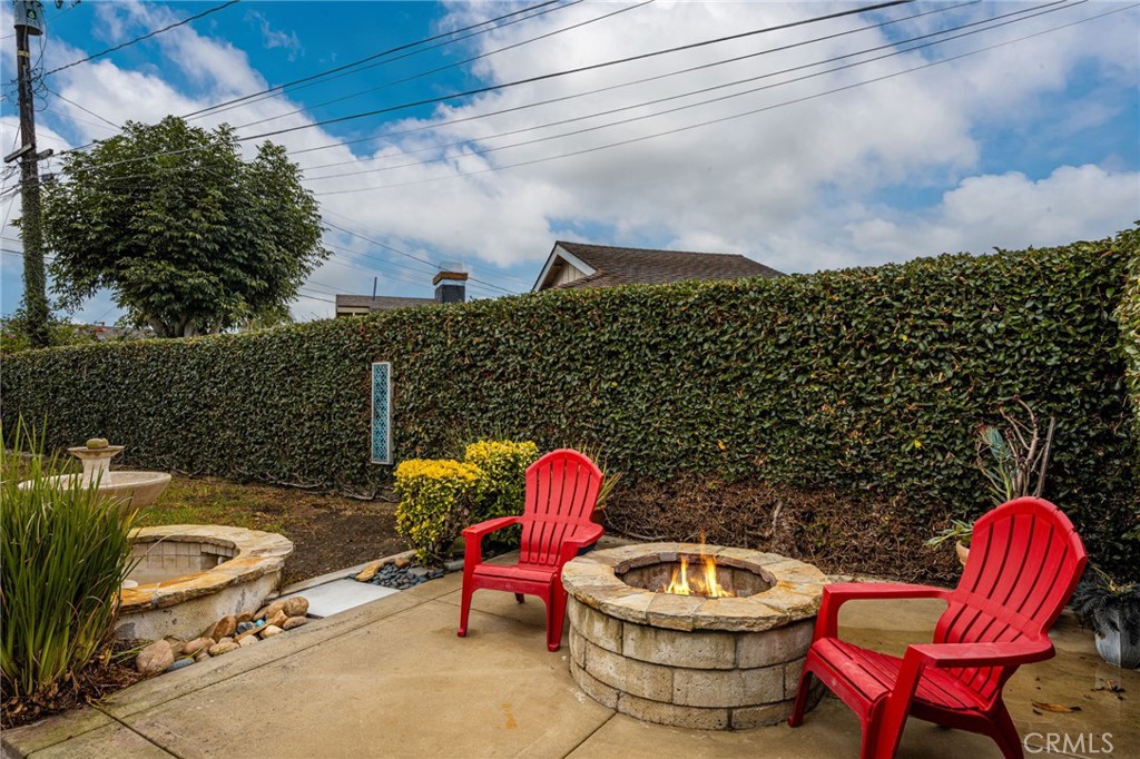Privacy Hedge - 17751 Lewis, Huntington Beach CA 92647 - photo 28