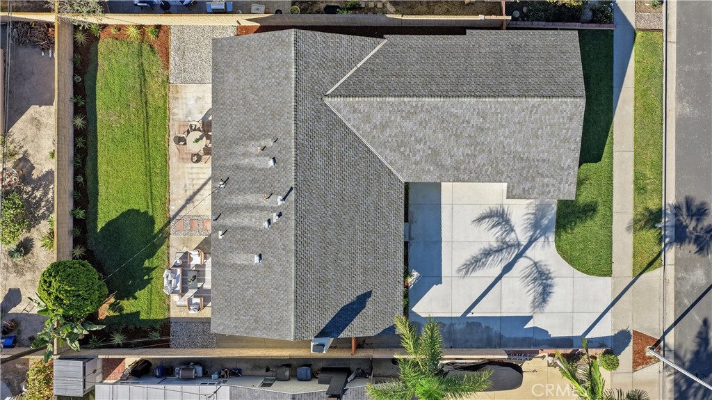 17781 Flintstone Lane, Huntington Beach CA 92647 - photo 33