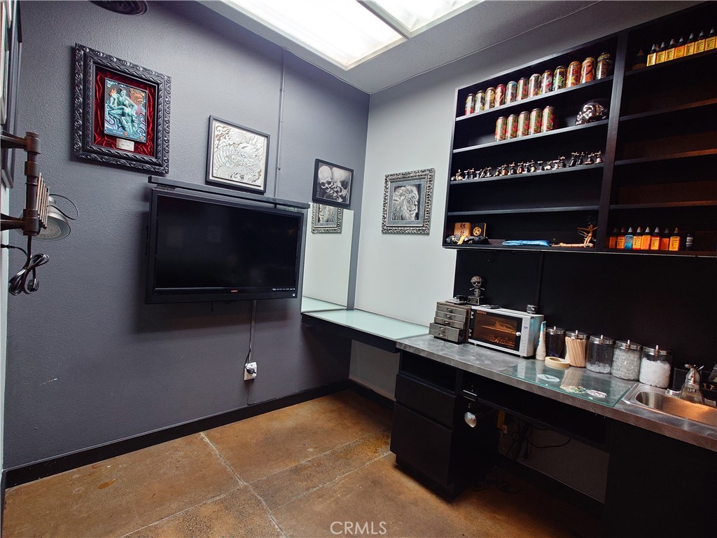 17845 Beach Blvd, Huntington Beach CA 92647 - photo 14