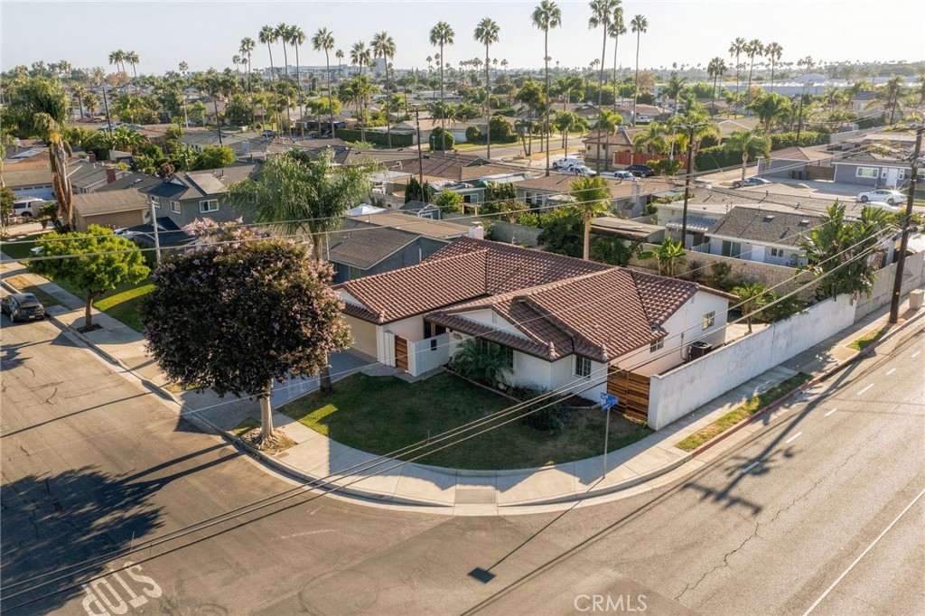 18001 Gulf, Huntington Beach CA 92646 - photo 37