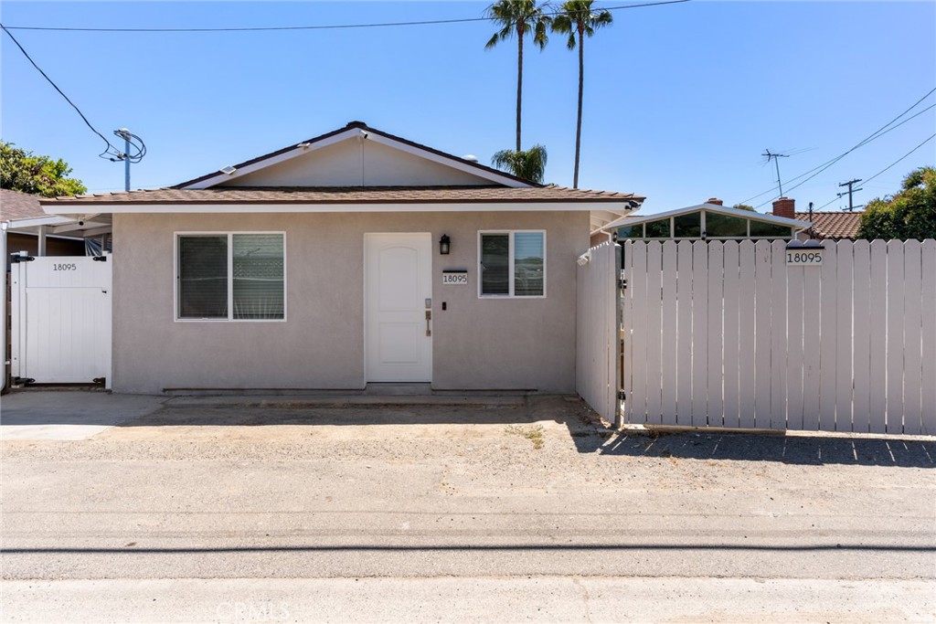 18095 Newland, Huntington Beach CA 92646 - photo 1