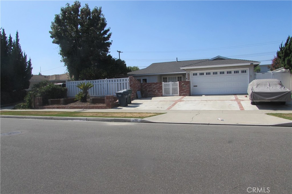 18101 Wharton Lane, Huntington Beach CA 92646 - photo 1
