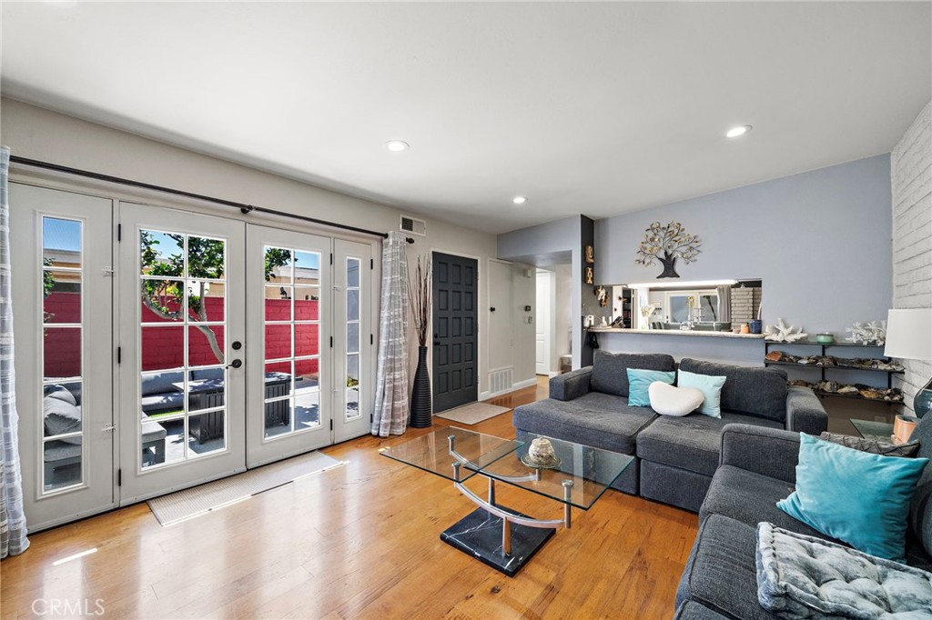 1817 Alsuna Lane, Huntington Beach CA 92648 - photo 8