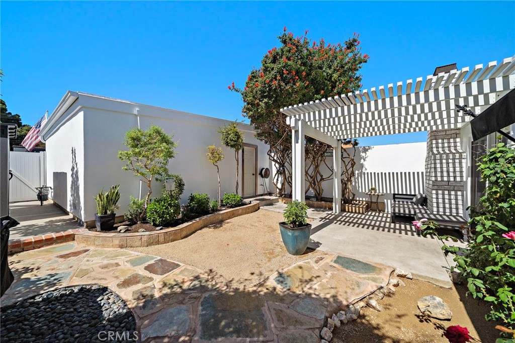 1817 Alsuna Lane, Huntington Beach CA 92648 - photo 23