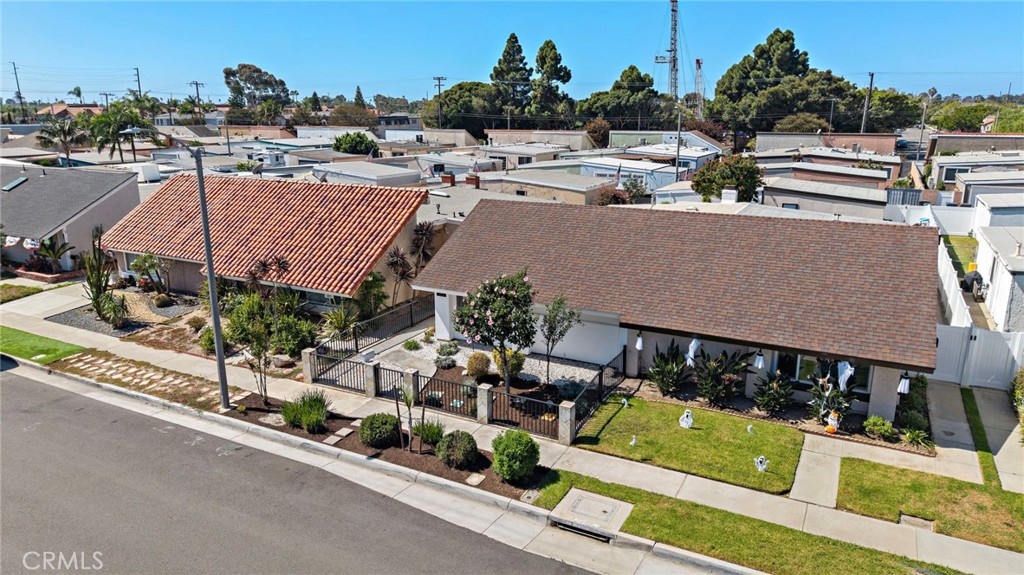1817 Alsuna Lane, Huntington Beach CA 92648 - photo 29