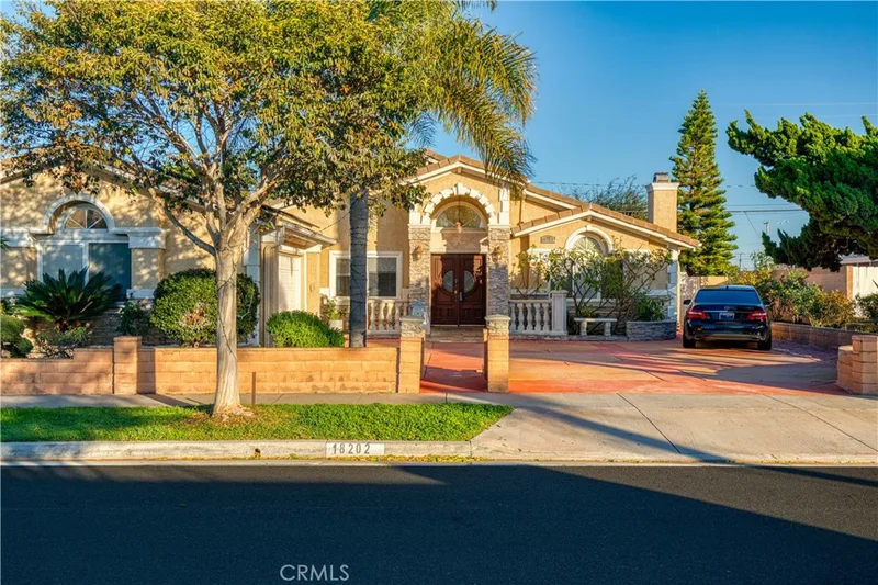 18202 Beach Boulevard, Huntington Beach, CA 92648