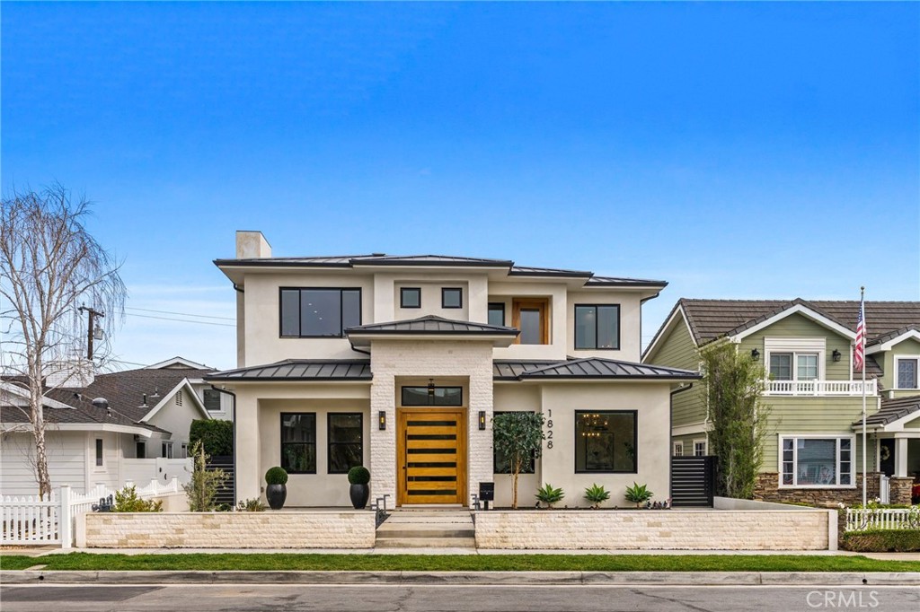 1828 Pine Street, Huntington Beach CA 92648 - photo 1