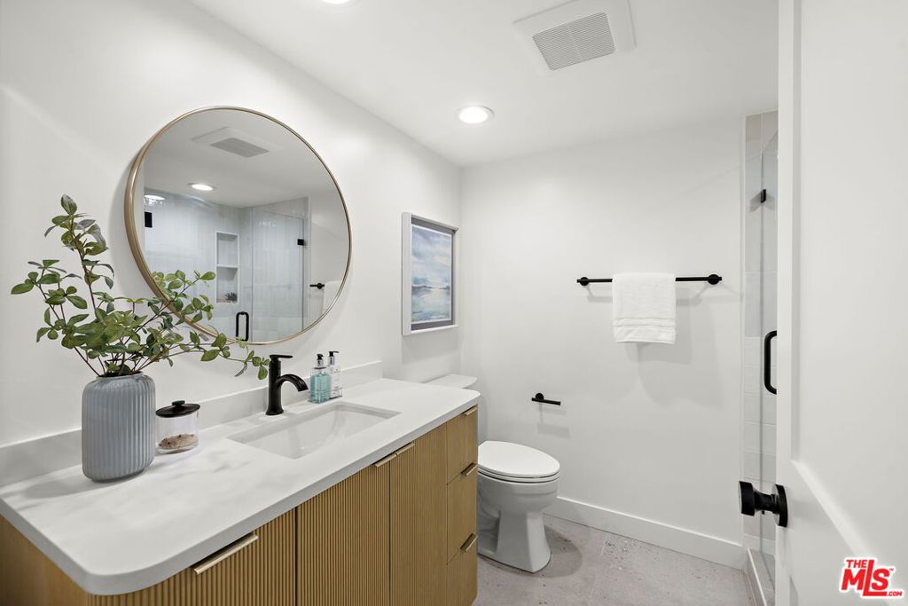 18362 Oxboro Lane, Huntington Beach CA 92648 - photo 25