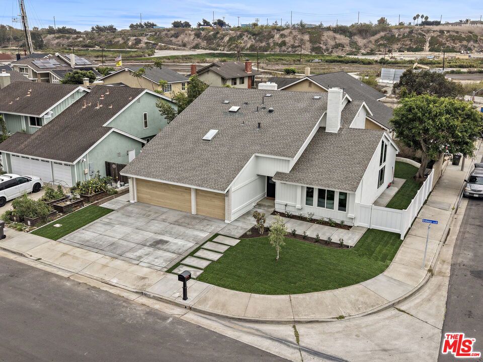 18362 Oxboro Lane, Huntington Beach CA 92648 - photo 45