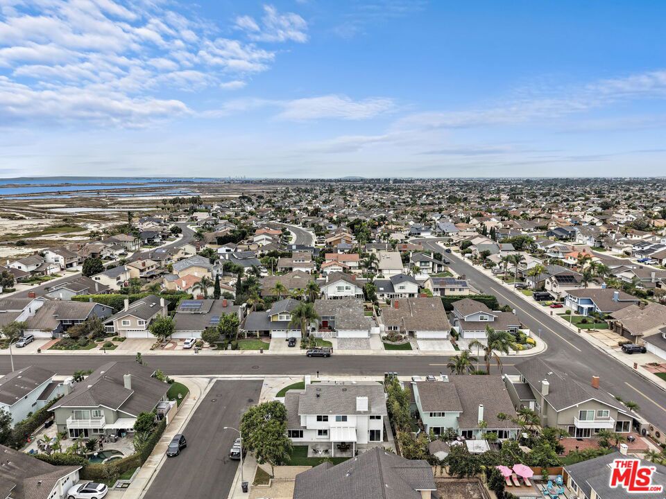 18362 Oxboro Lane, Huntington Beach CA 92648 - photo 52