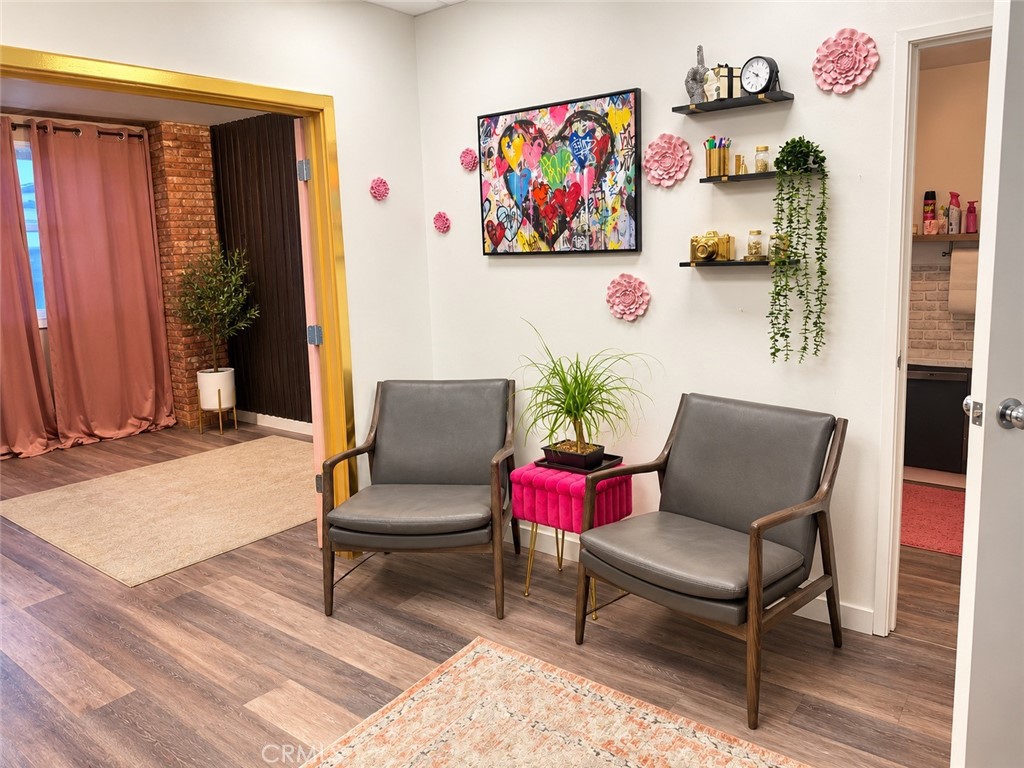 waiting area from different direction - 18377 Beach 329, Huntington Beach CA 92648 - photo 5