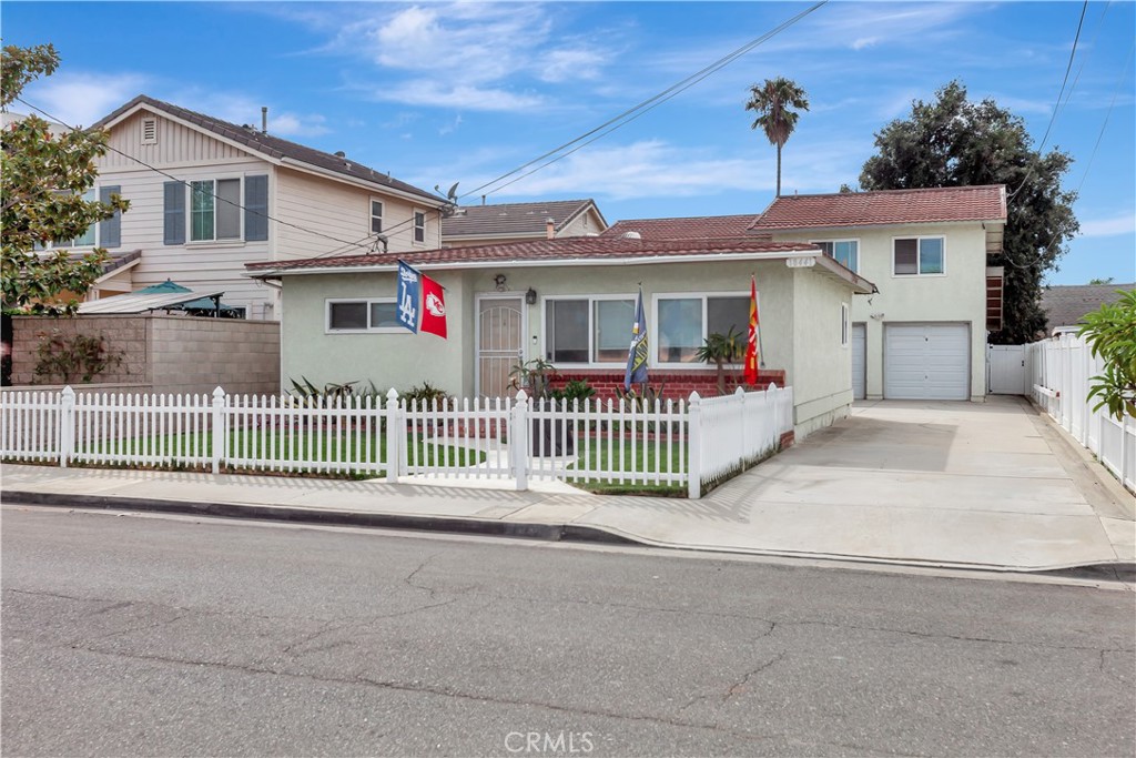 18443 Patterson, Huntington Beach CA 92646 - photo 1