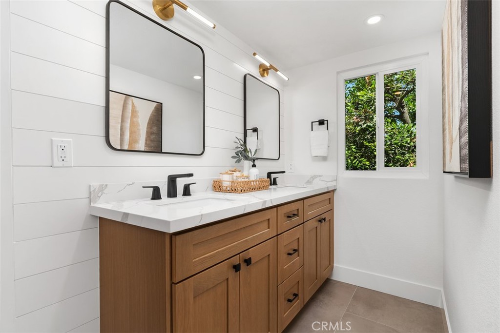 18456 Gina Lane, Huntington Beach CA 92646 - photo 22