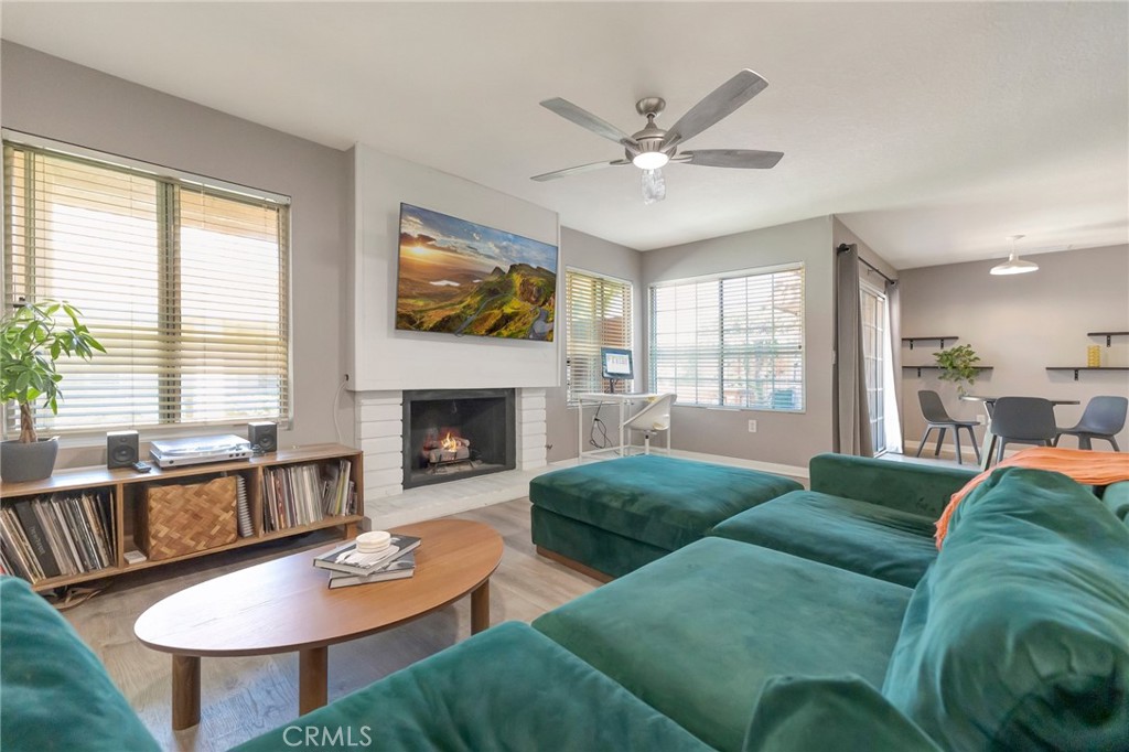 18571 Edgebrook Lane, Huntington Beach CA 92648 - photo 6