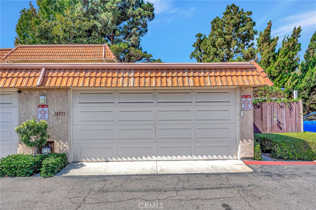 18571 Edgebrook Lane, Huntington Beach CA 92648 - photo 30