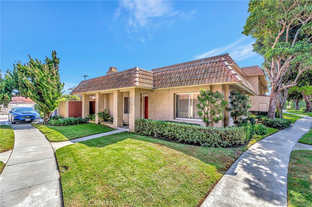 18571 Edgebrook Lane, Huntington Beach CA 92648 - photo 32