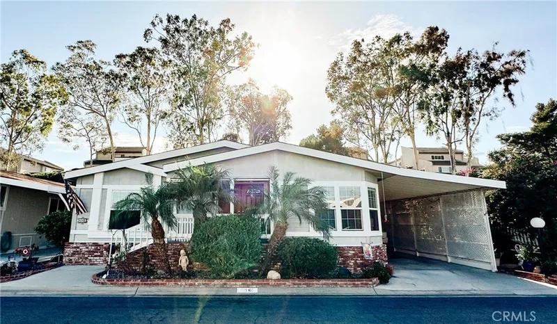 18601 Newland Street 116, Huntington Beach, CA 92646