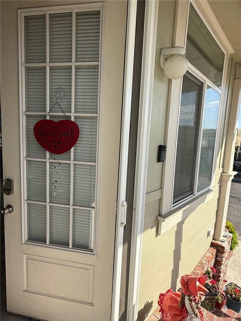 18601 Newland Street 4, Huntington Beach CA 92646 - photo 6