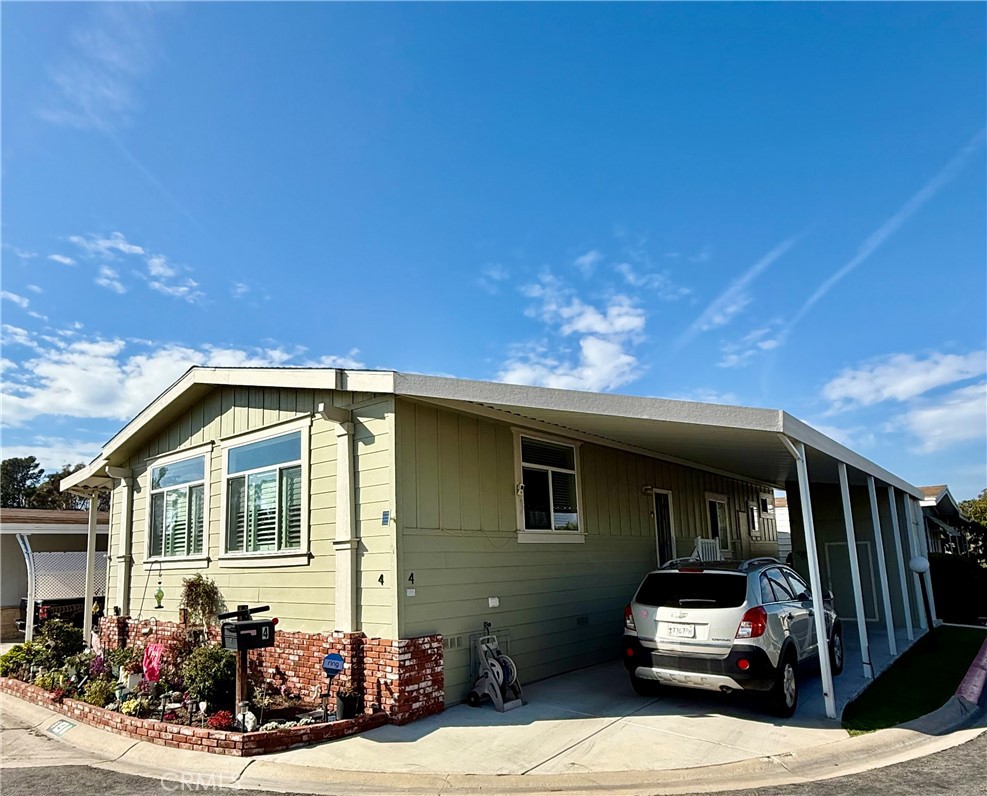 18601 Newland Street 4, Huntington Beach CA 92646 - photo 14