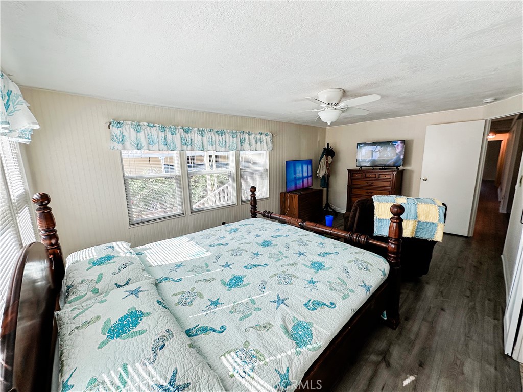 18601 Newland Street 59, Huntington Beach CA 92646 - photo 11