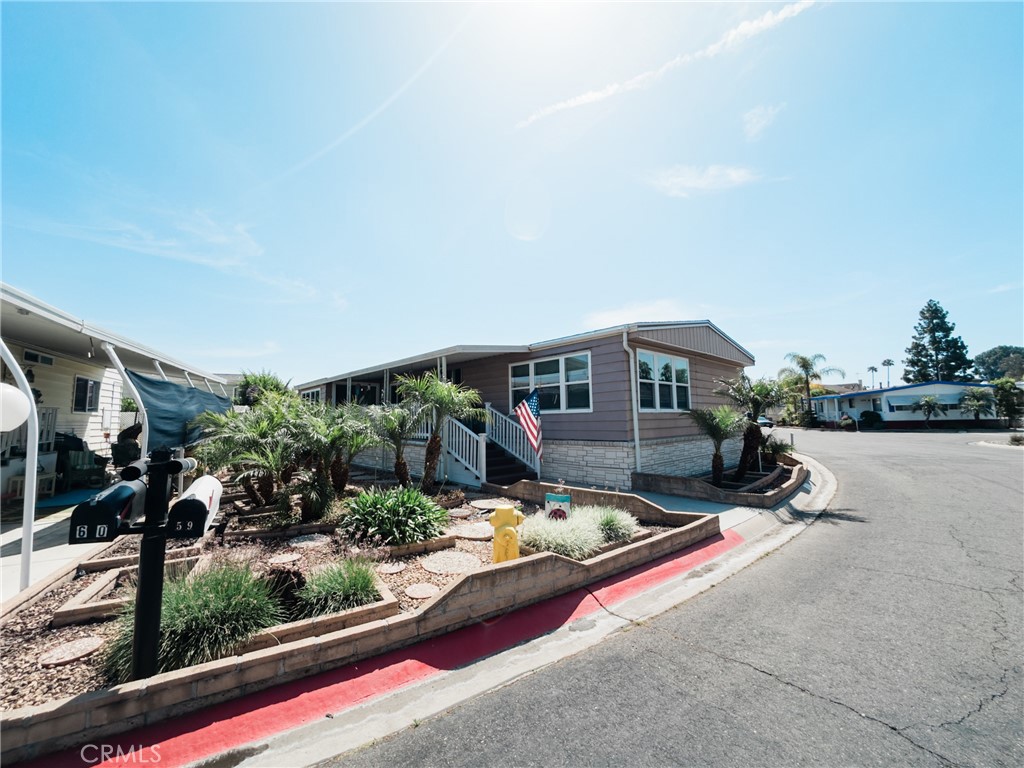18601 Newland Street 59, Huntington Beach CA 92646 - photo 29