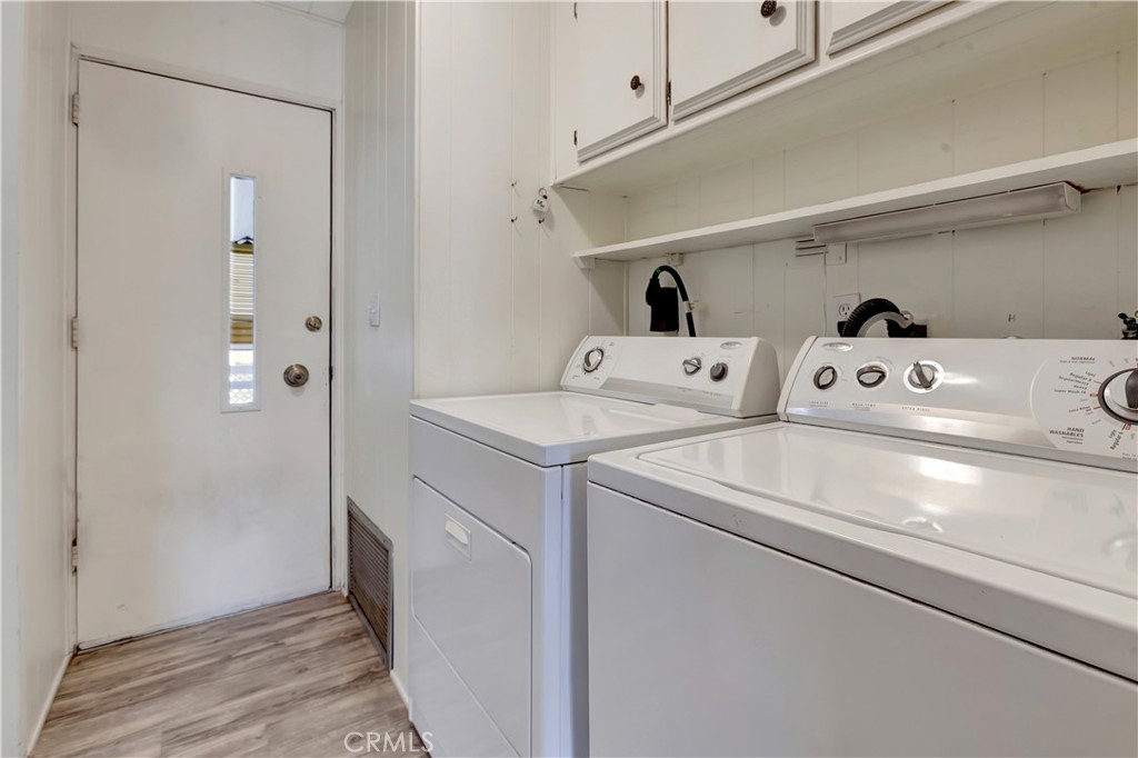 Laundry room - 18601 Newland Street 89, Huntington Beach CA 92646 - photo 18