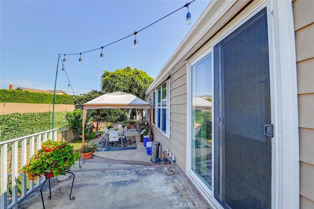 18601 Newland Street 89, Huntington Beach CA 92646 - photo 19