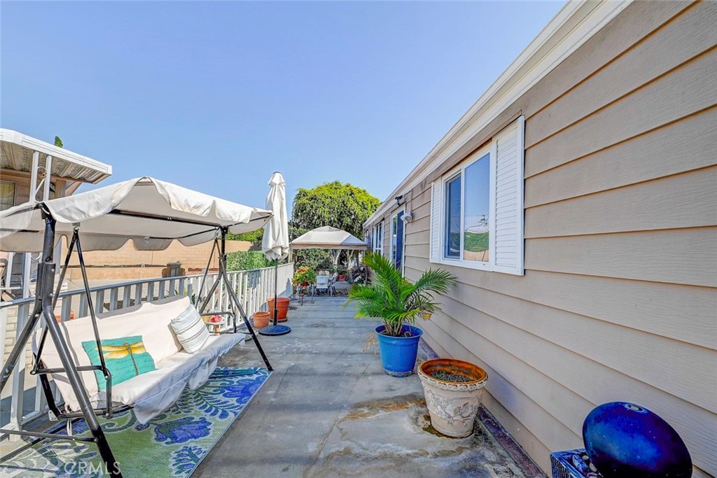 18601 Newland Street 89, Huntington Beach CA 92646 - photo 20