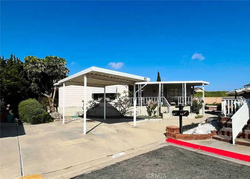 18601 Newland Street 90, Huntington Beach, CA 92646