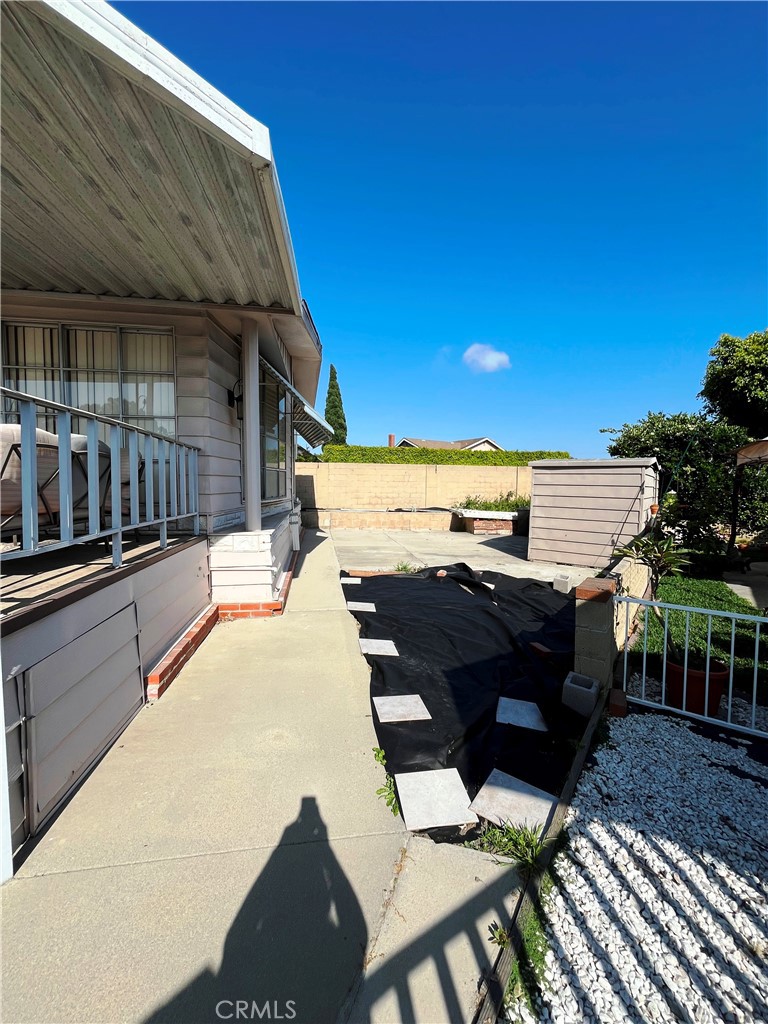 18601 Newland Street 90, Huntington Beach CA 92646 - photo 9