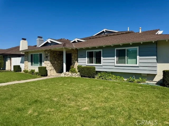 18612 Demion Circle A, Huntington Beach, CA 92646