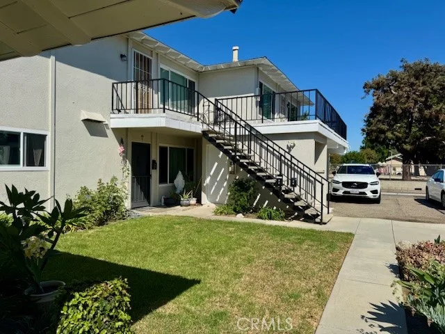 18612 Demion Circle C, Huntington Beach, CA 92646