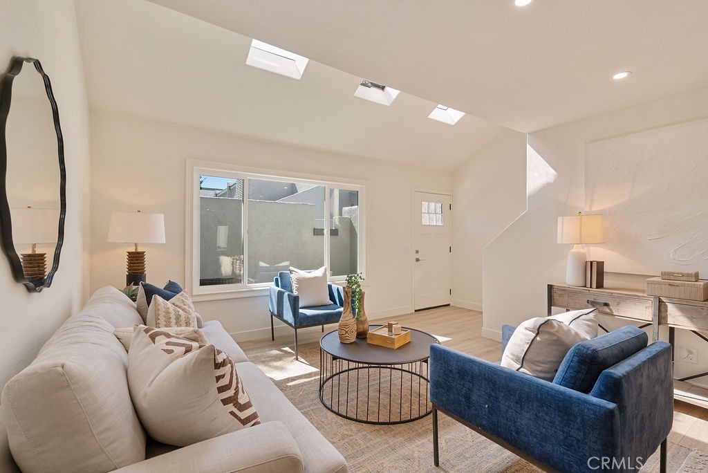 18644 Applewood, Huntington Beach CA 92646 - photo 5