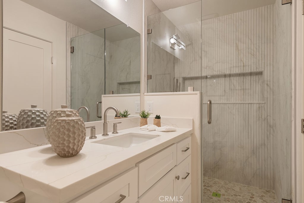 18644 Applewood, Huntington Beach CA 92646 - photo 14