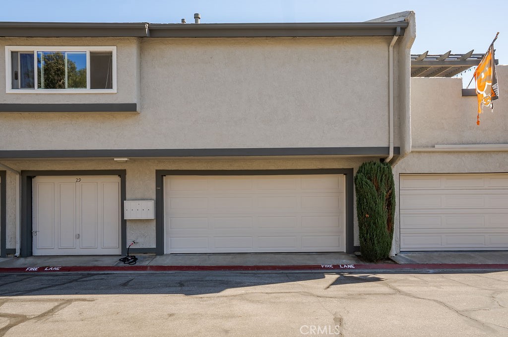 Two Car Garage - 18644 Applewood, Huntington Beach CA 92646 - photo 27