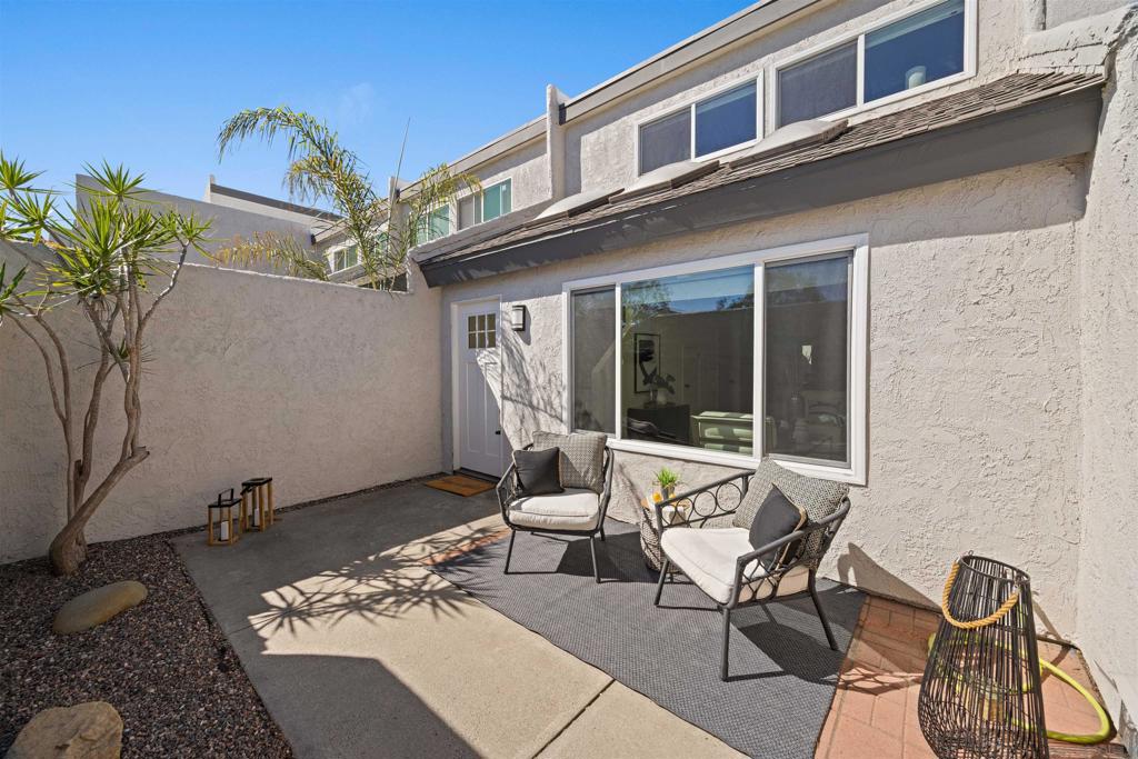 18664 Applewood 76, Huntington Beach CA 92646 - photo 3