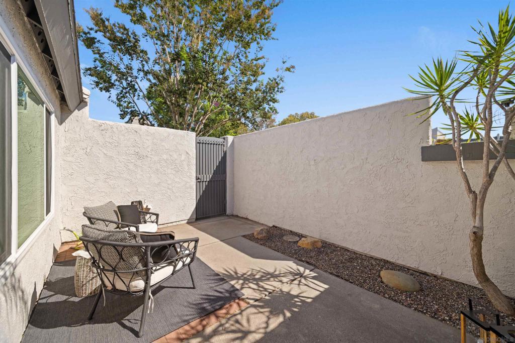 18664 Applewood 76, Huntington Beach CA 92646 - photo 4