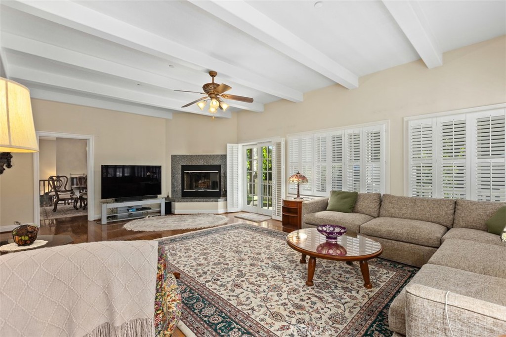 18732 Jockey Circle, Huntington Beach CA 92648 - photo 11