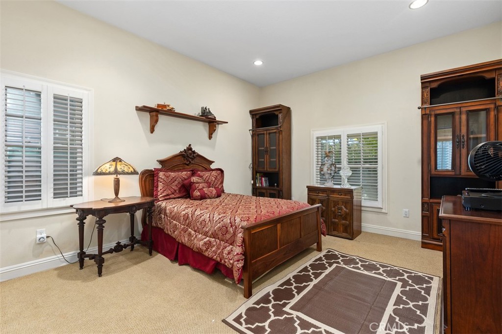 18732 Jockey Circle, Huntington Beach CA 92648 - photo 23