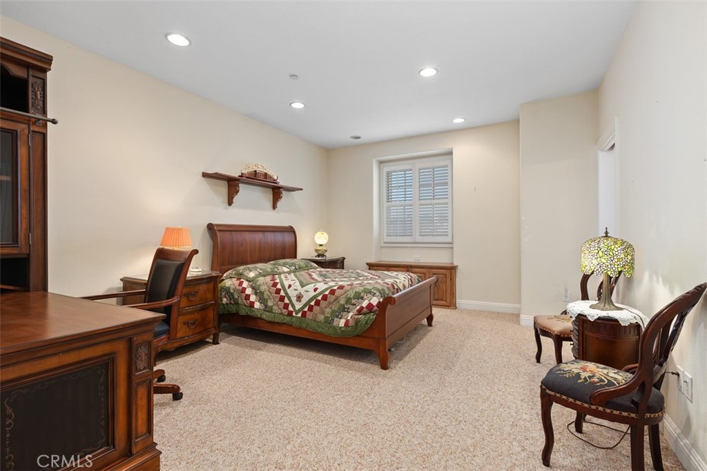 18732 Jockey Circle, Huntington Beach CA 92648 - photo 27
