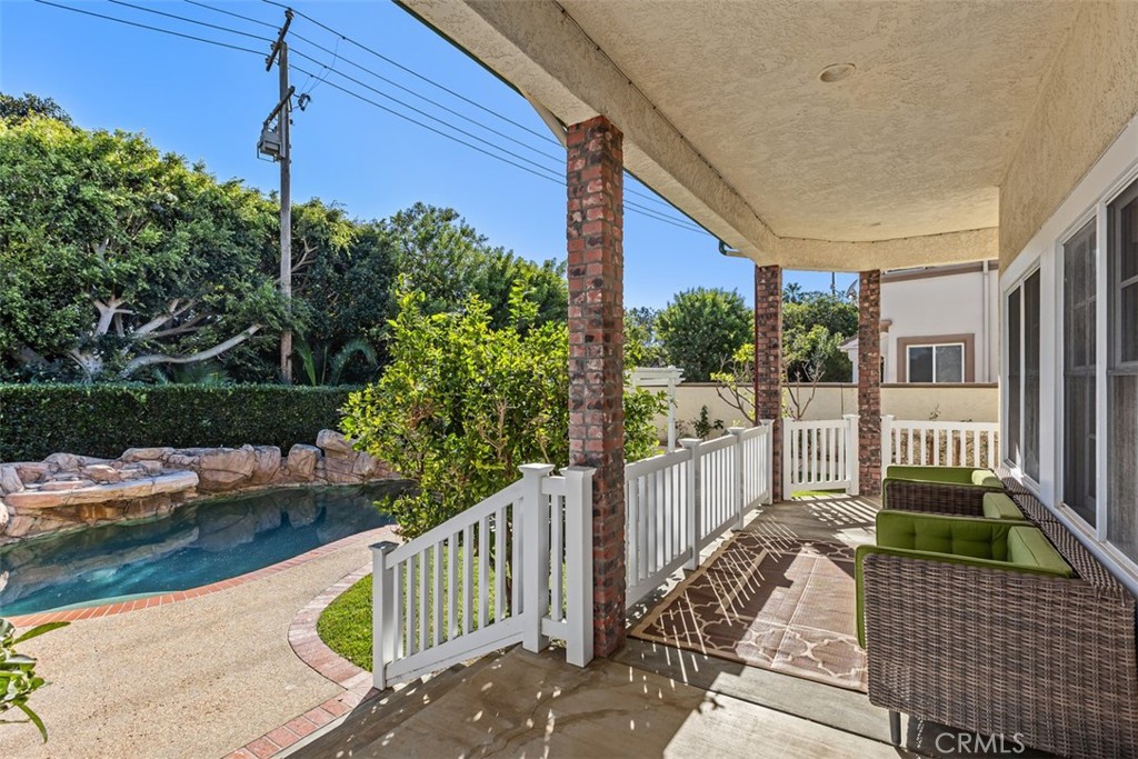 18732 Jockey Circle, Huntington Beach CA 92648 - photo 47