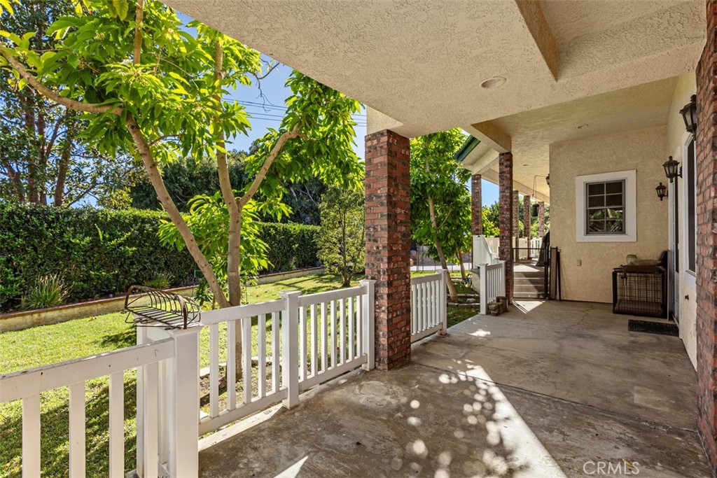 18732 Jockey Circle, Huntington Beach CA 92648 - photo 51