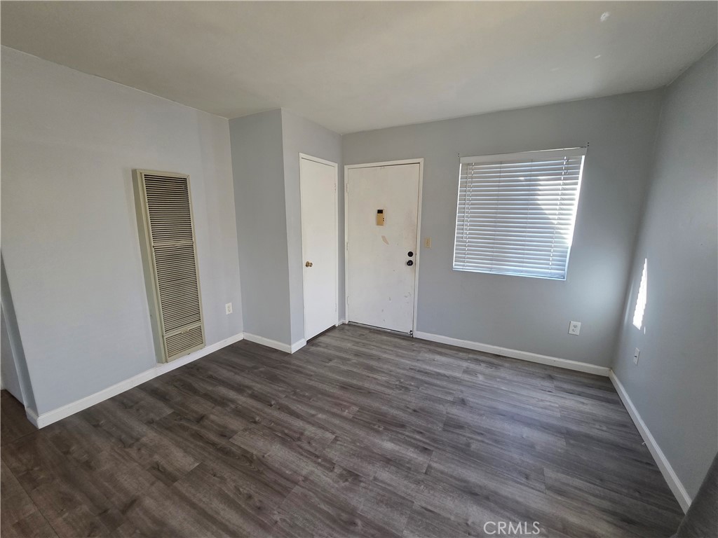 18732 Libra Circle 4, Huntington Beach CA 92646 - photo 6