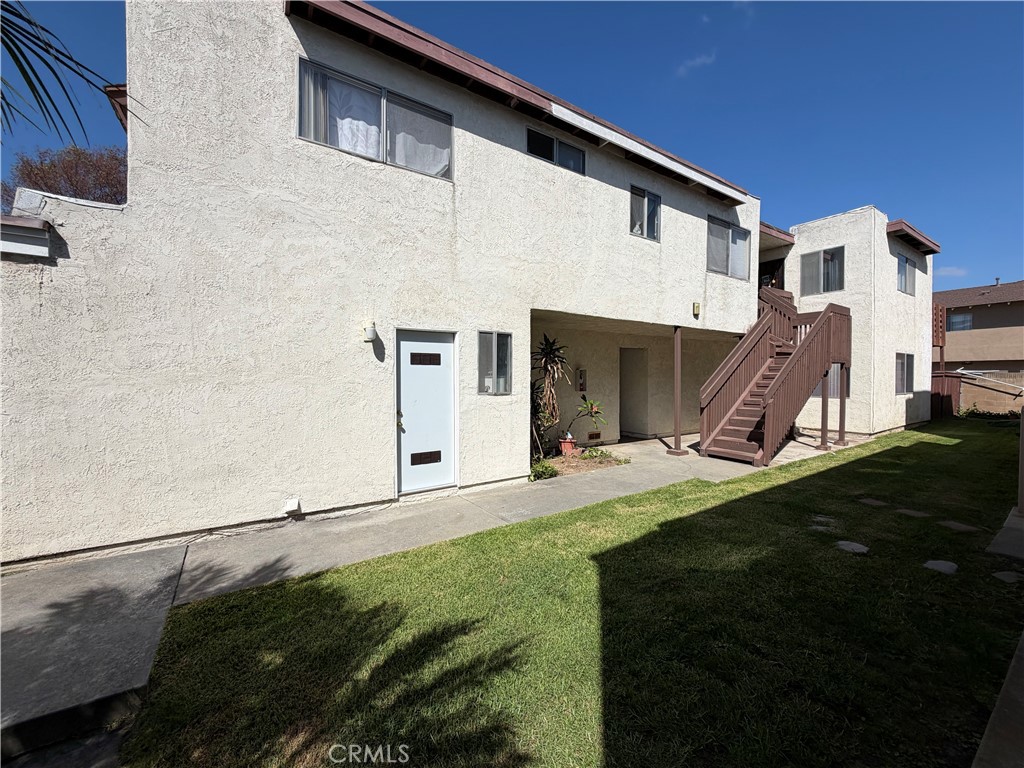 18742 Libra, Huntington Beach CA 92646 - photo 3