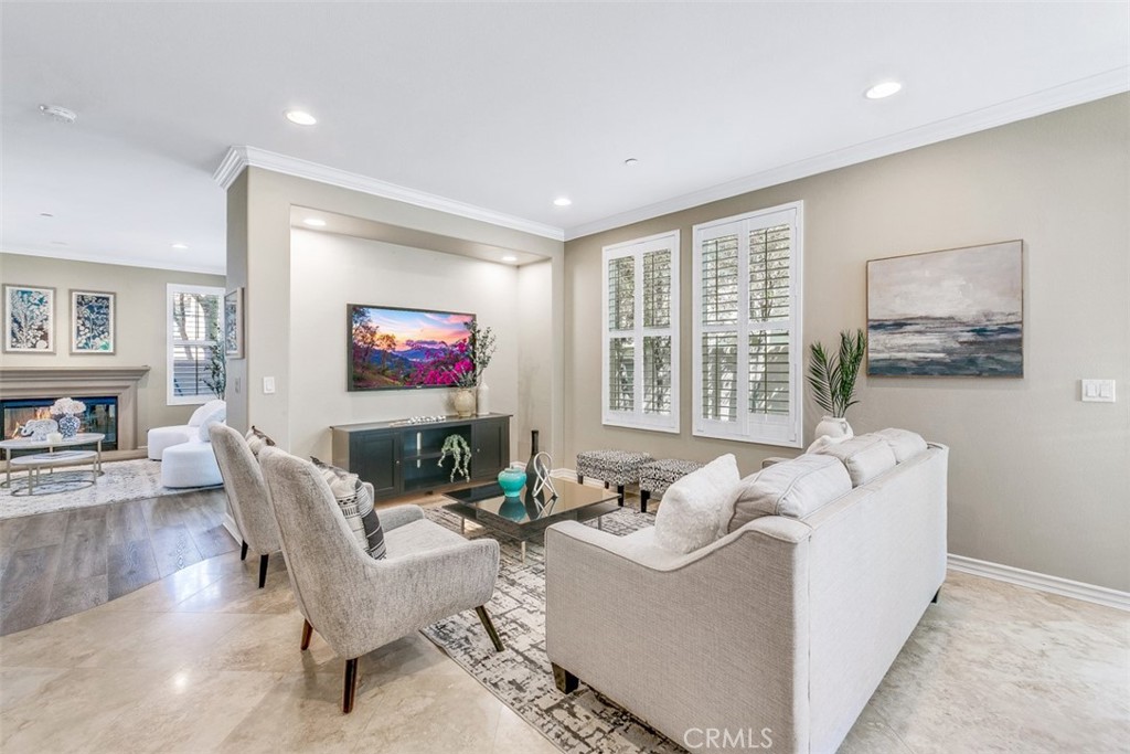 18790 Sinclair Lane, Huntington Beach CA 92648 - photo 8